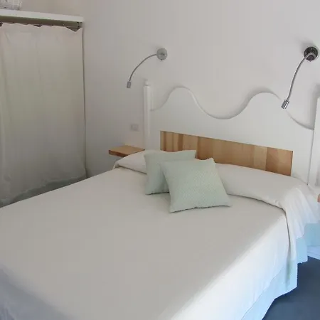 Sardegna E - Charme&design Вилла Ольбия